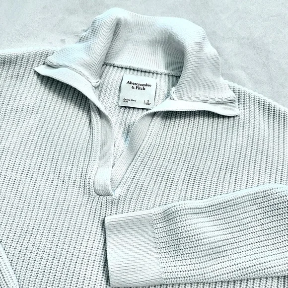 Abercrombie & Fitch White Cropped Knit Collard Sweater Womens Small Long Sleeves - Picture 1 of 10